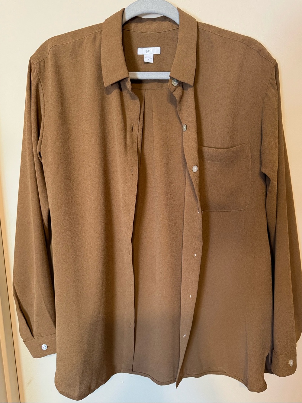 J. Jill Camel-Brown Relaxed Button-Front Blouse. Relaxed fit. Classic. NWOT